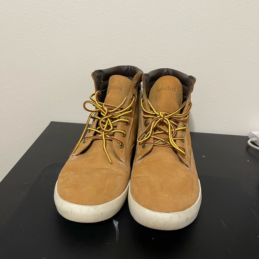 Size 9 timberland sneakers
